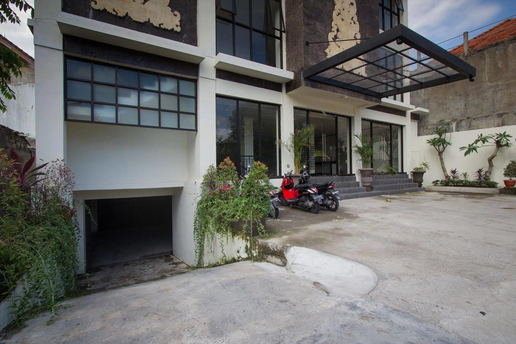 Ivanka Airport Inn Kuta  Luaran gambar
