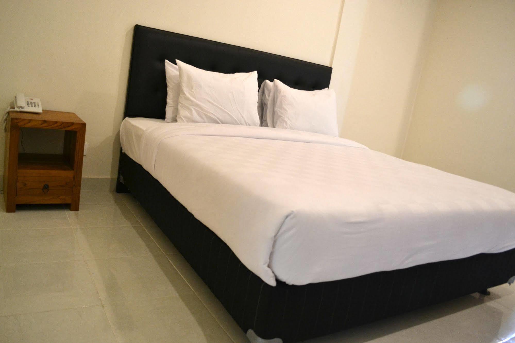 Ivanka Airport Inn Kuta  Luaran gambar